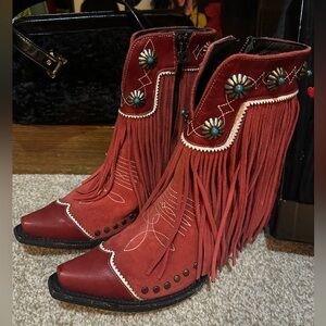 DOUBLE D RANCH BOOTS—RESERVED LISTING
